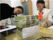 Bóng đá anh, ngoại hạng anh, lịch thi đấu euro 2012, Hà Nội và TP.HCM: Thưởng Tết Tân Mão tăng, nhưng chẳng thấm gì